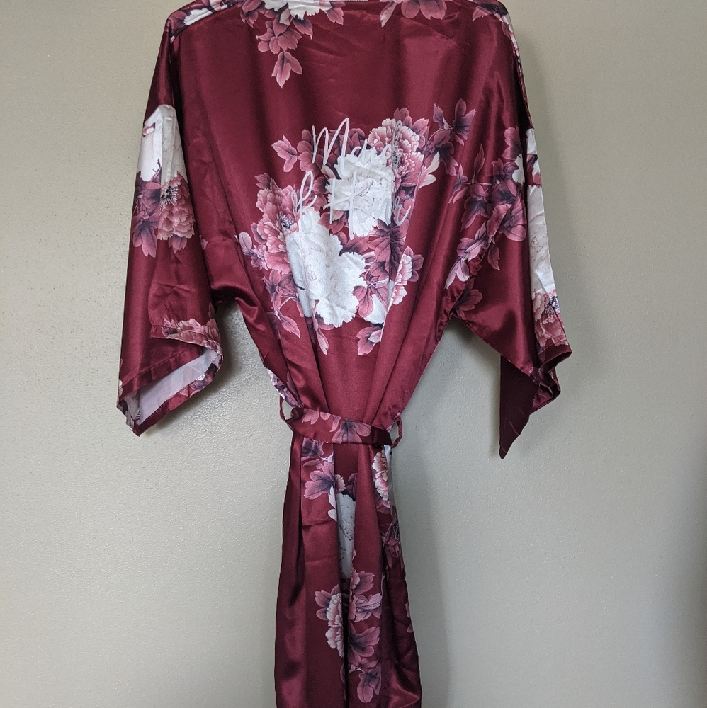 Maid of Honor Floral Satin Robe